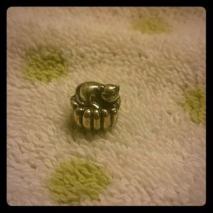 Pandora cat in basket charm