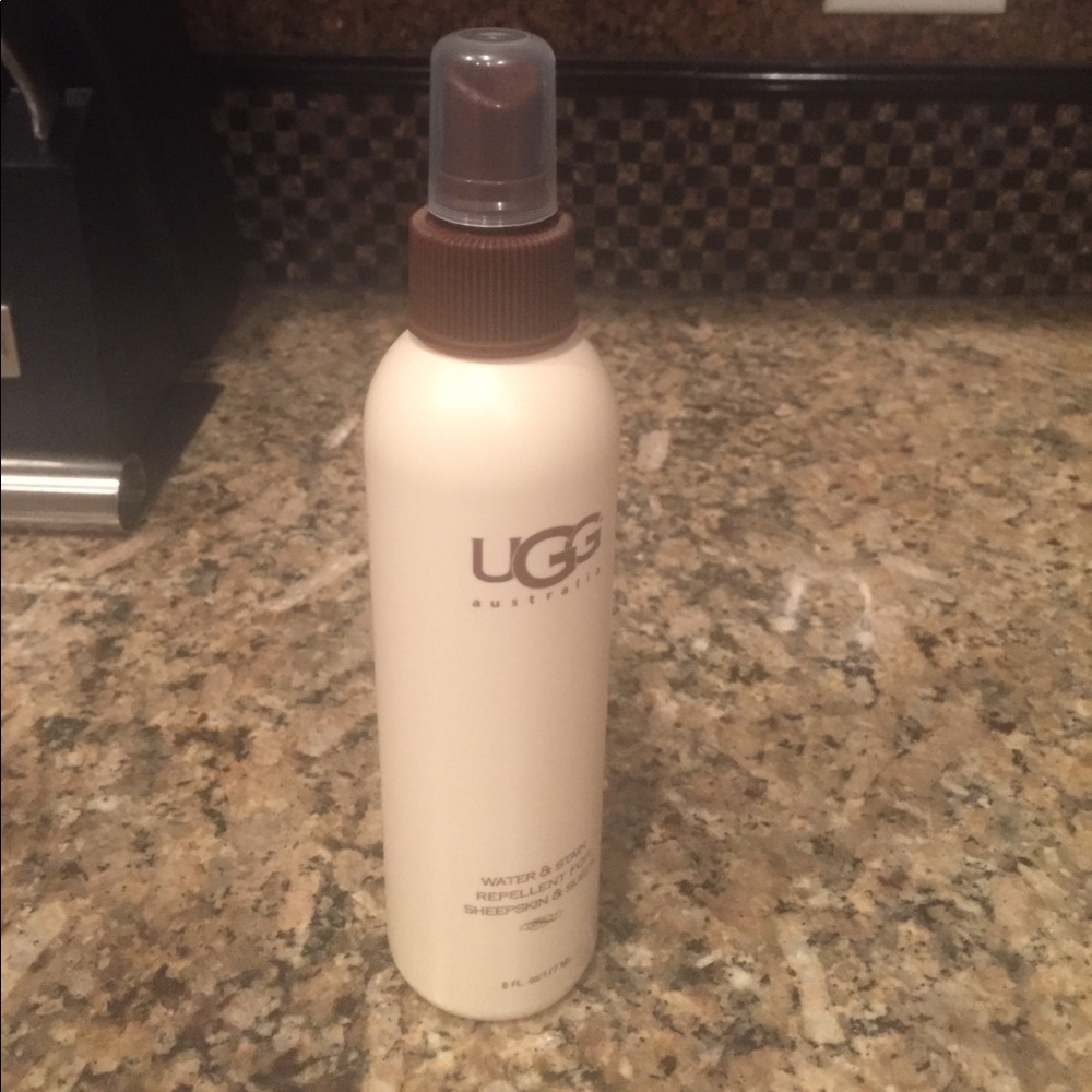Ugg water and stain repellent