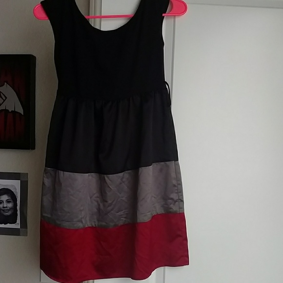 Summer Dress - Picture 4 of 7