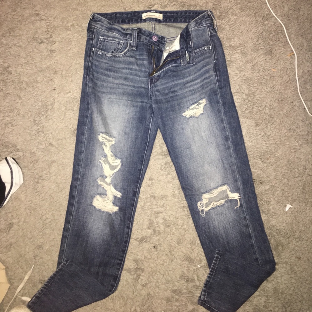 Abercrombie kids boyfriend jeans