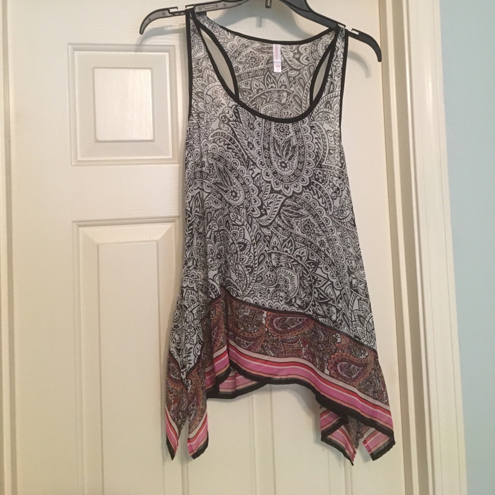 BOHO PAISLEY FLOWY TOP