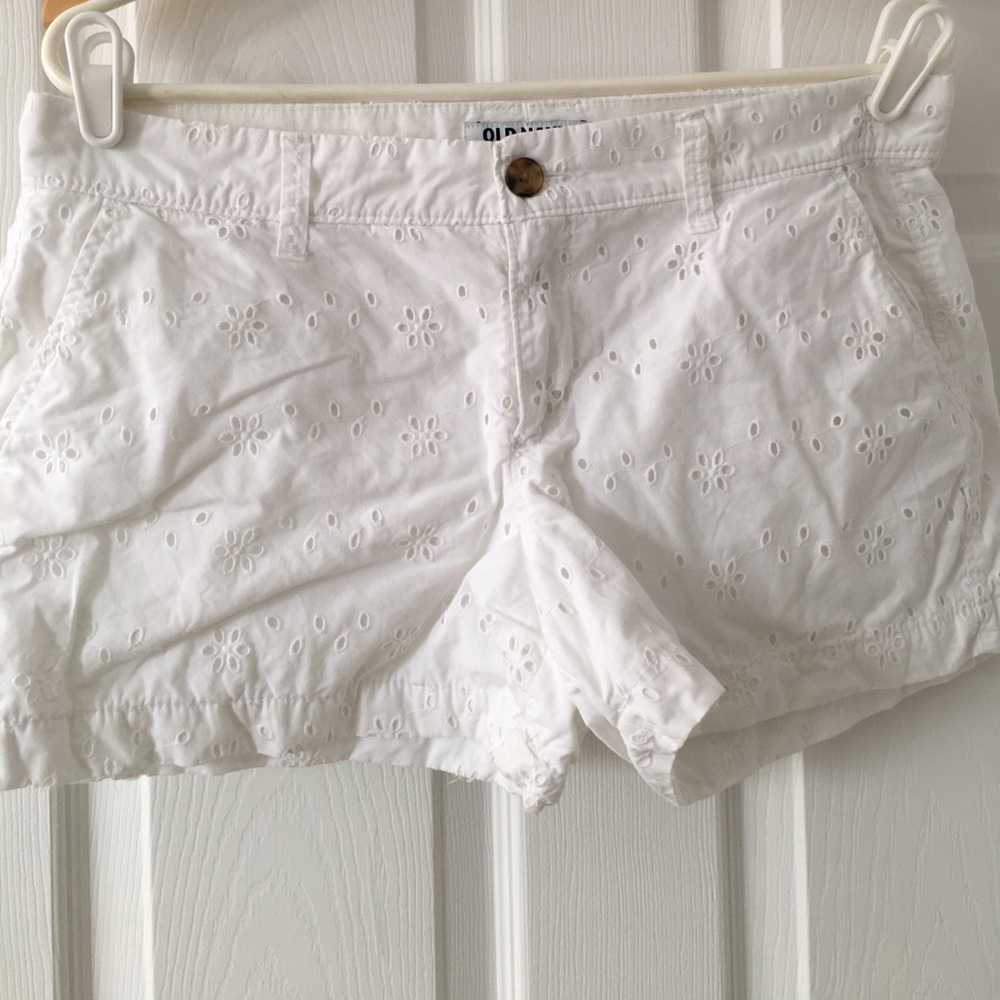 Old Navy White Eyelet Shorts