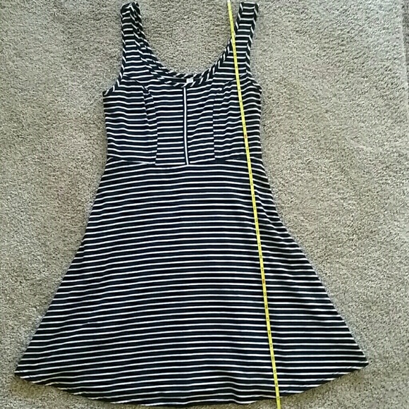 Xhileration dress - Picture 1 of 4