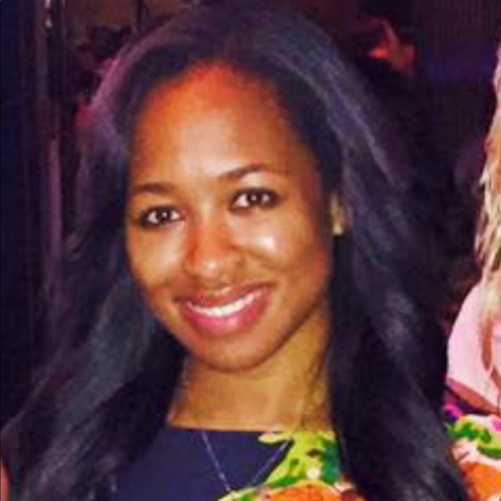 Meet your Posher, Danielle