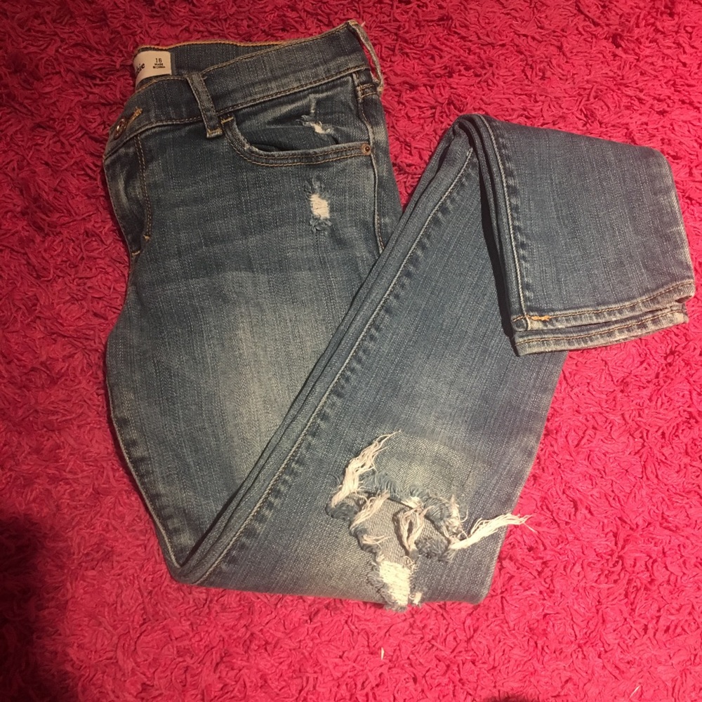 Ripped on one Knee Jeans