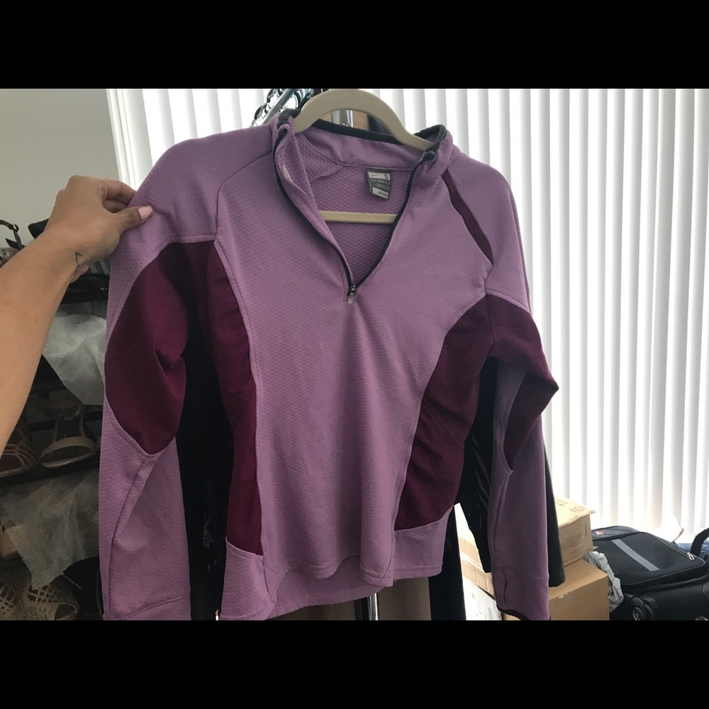 Nike pullover