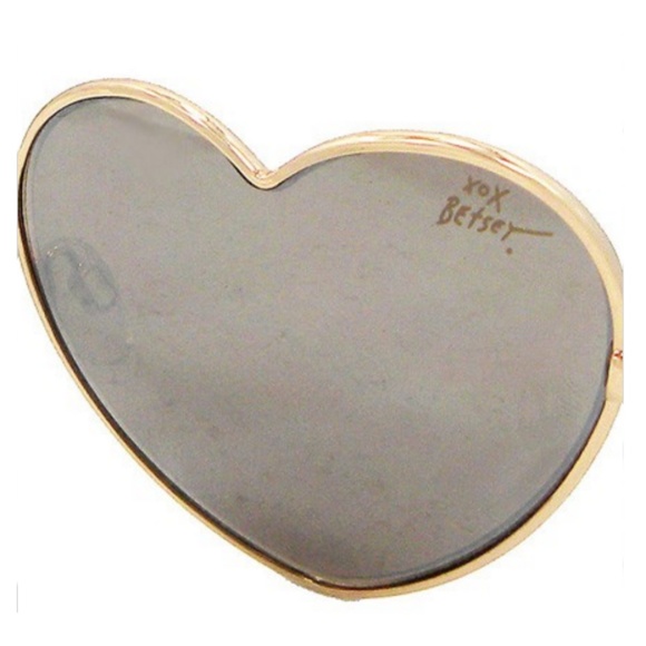 Betsey Johnson Womens Heart Metal Sunglasses NEW - Picture 2 of 7