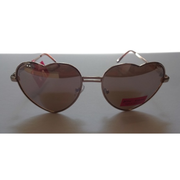 Betsey Johnson Womens Heart Metal Sunglasses NEW - Picture 4 of 7