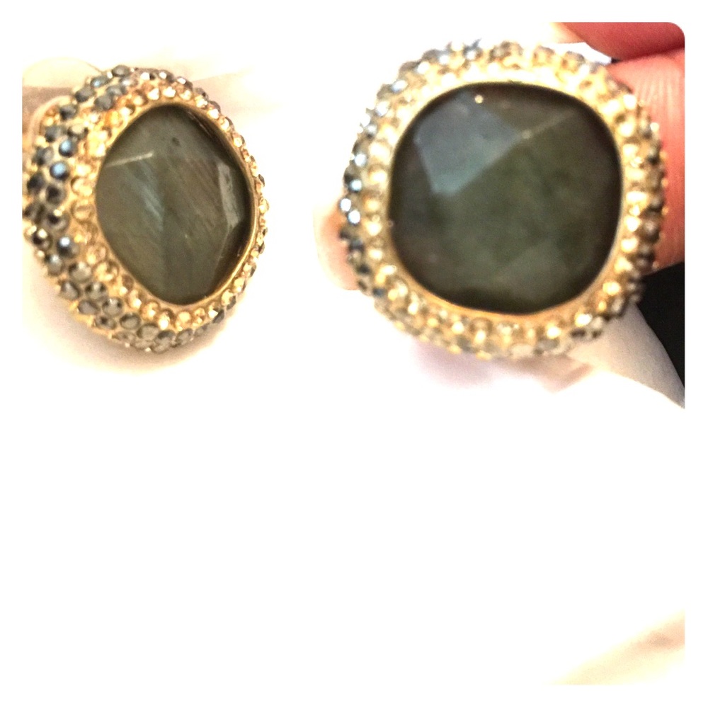 Gray-stone Sparkle. Glamorous and Classy