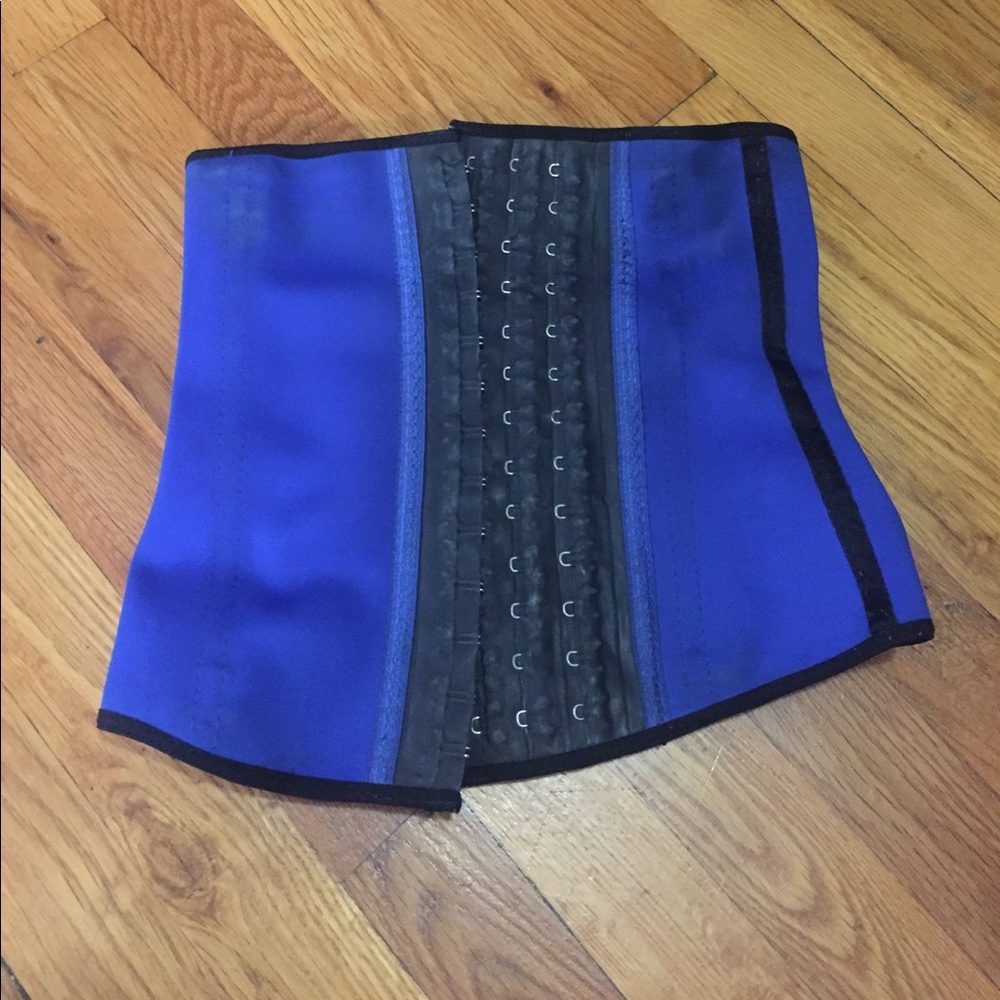 Waist Trainer