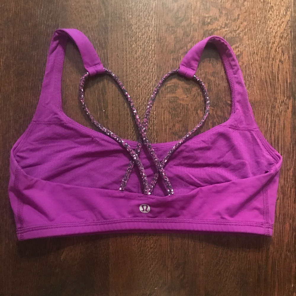Lululemon cross back sports bra sz 6