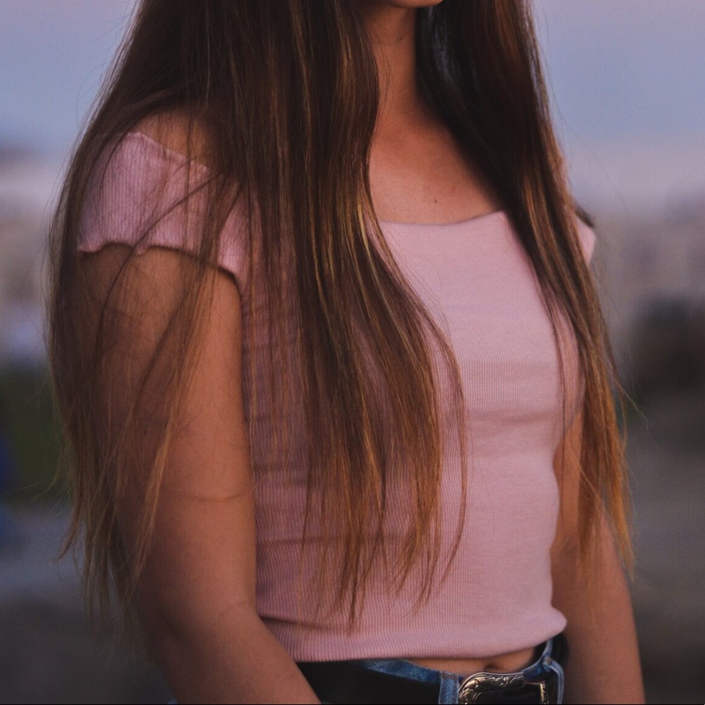 pink off the shoulder crop top