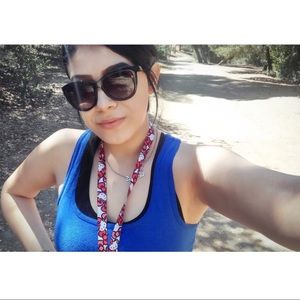 Meet your Posher, Christina