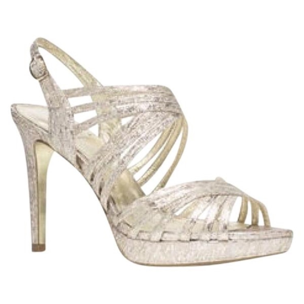 Shoes size 9.5 Aiden Gold Shoe