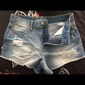 Aeropostale  distressed high rise short shorts