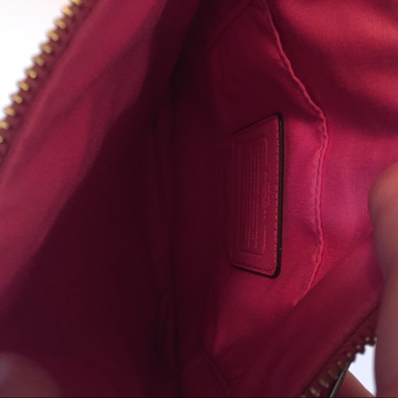 See @makaylak21 - Picture 3 of 5