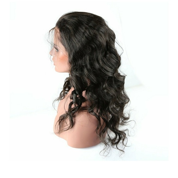 Bodywave Beauty Lacefront Wig 16-18 inches!! main image 5