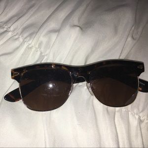 Sun glasses