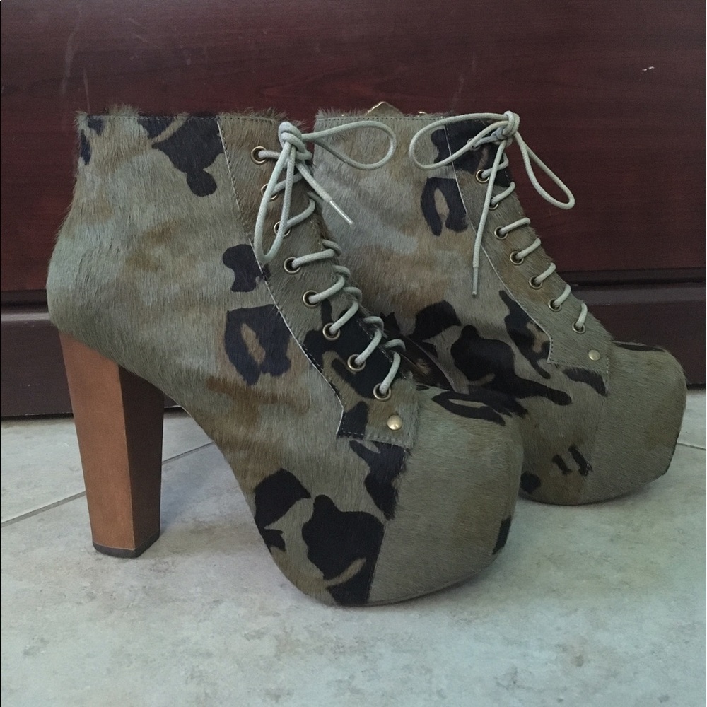Jeffrey Campbell Fur Litas- Size 8M