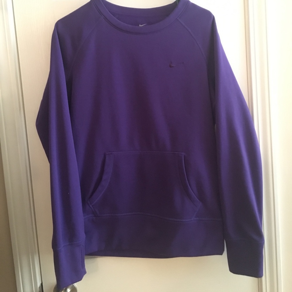 Nike therma-fit sweatshirt