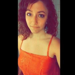 Meet your Posher, Daniella