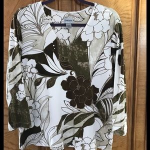 Chico's 3/4 sleeve top
