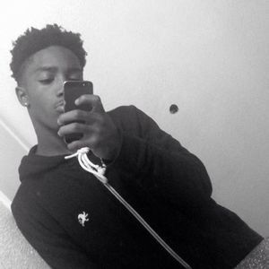 Meet your Posher, Desmond