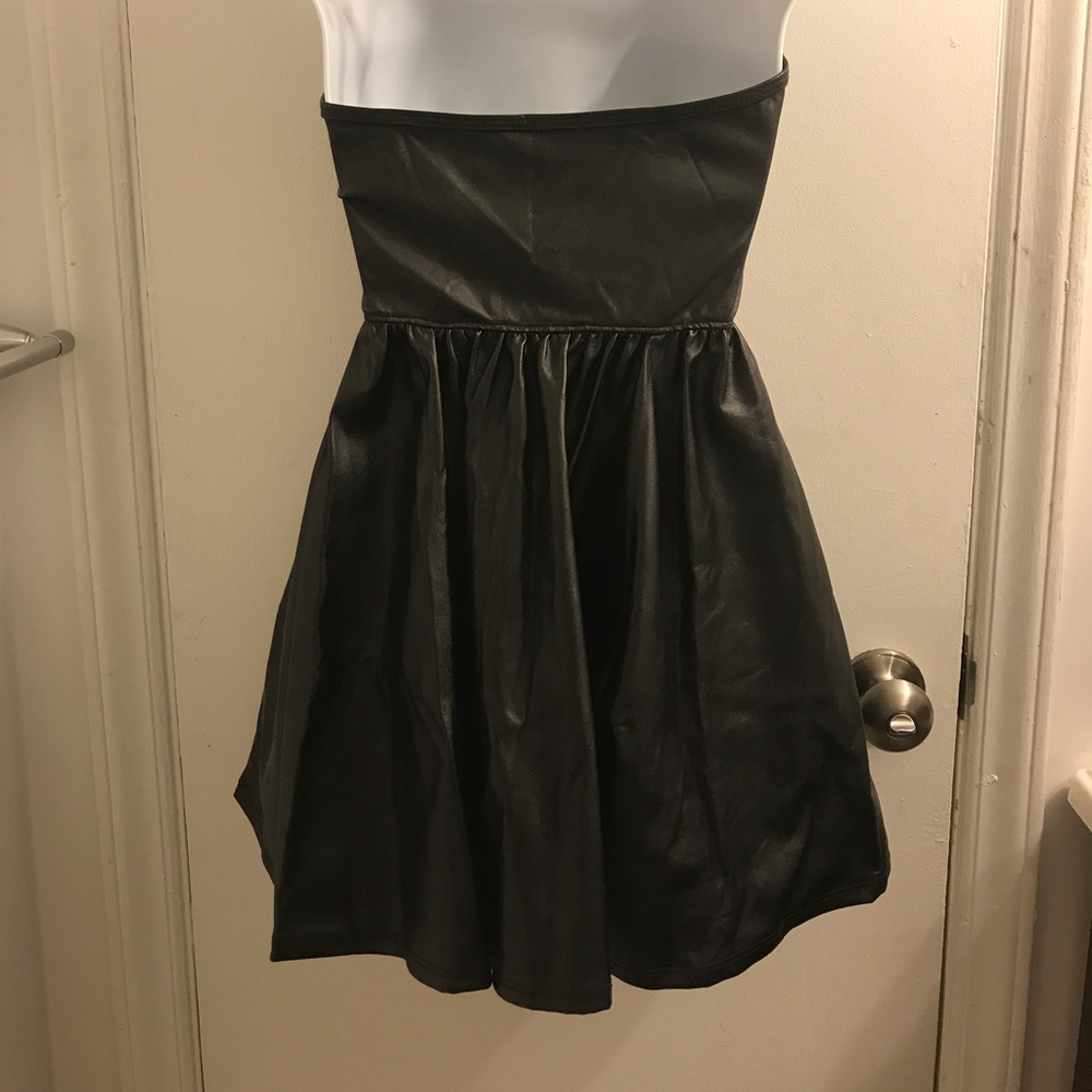 American Apparel black leather dress - Picture 3 of 3