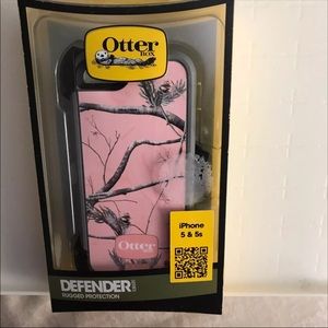 iPhone5 OtterBox with holster/belt clip