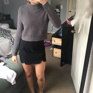 Cropped sweater