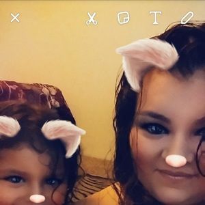 Meet your Posher, Lucero