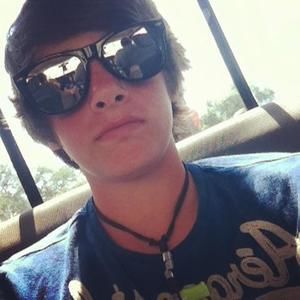 Meet your Posher, Cody