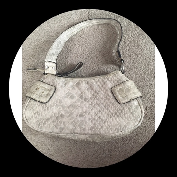 Guess Snakeskin Print Bag - Picture 2 of 3
