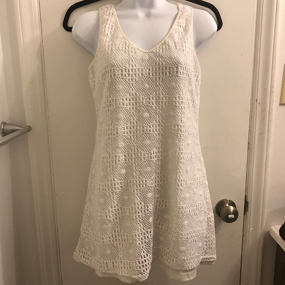 White lace dress