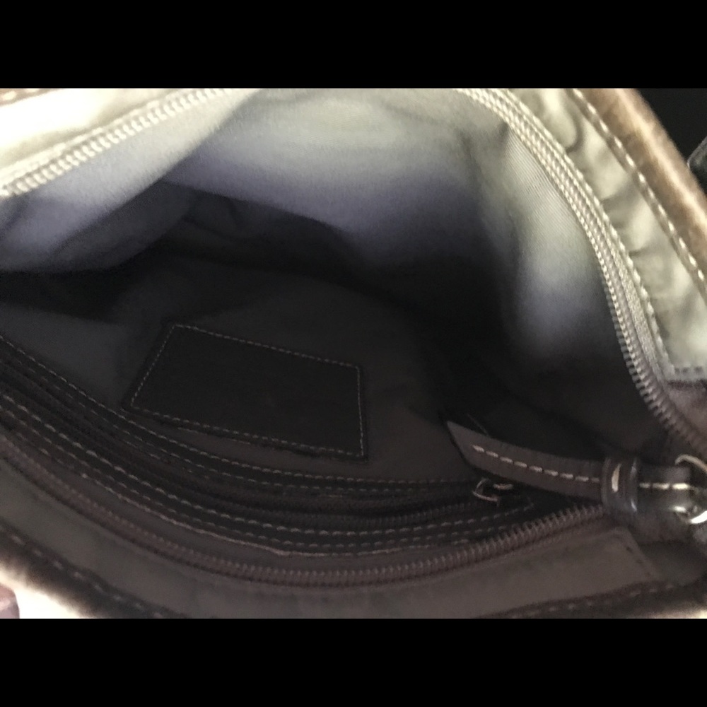 ✨Gently Used Coach Cross-Body ✨ - Picture 6 of 6