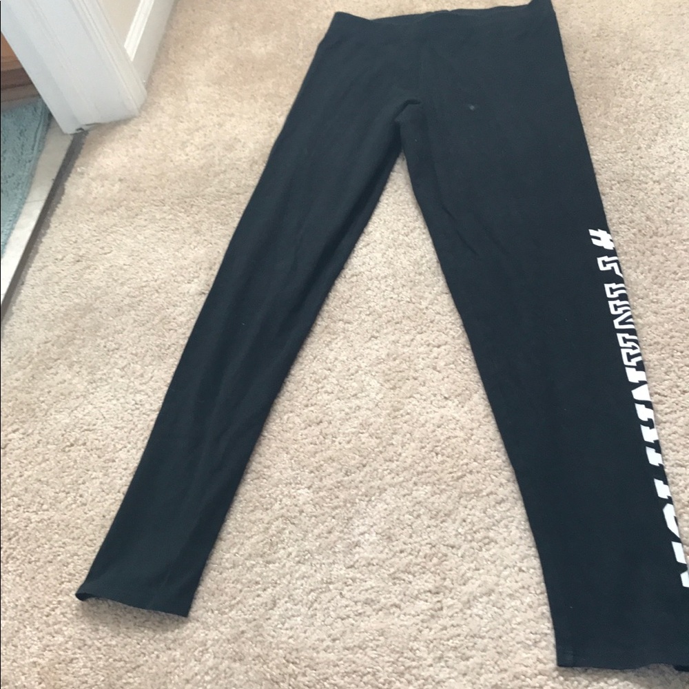⚡️Flash Sale! Excellent condition PINK VS Leggings