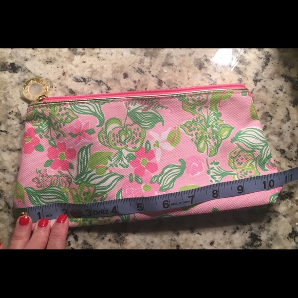 Lilly Pulitzer for Estée Lauder Cosmetic Bag - Picture 2 of 4
