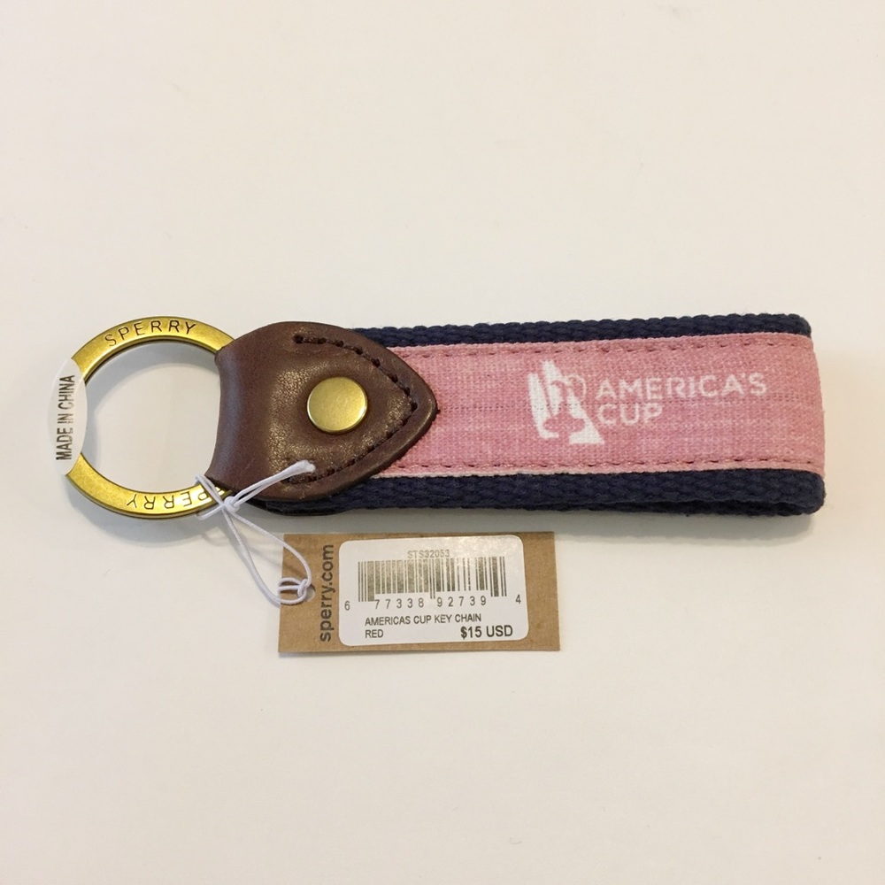 ✨New✨ Sperry Keychain - Picture 2 of 2