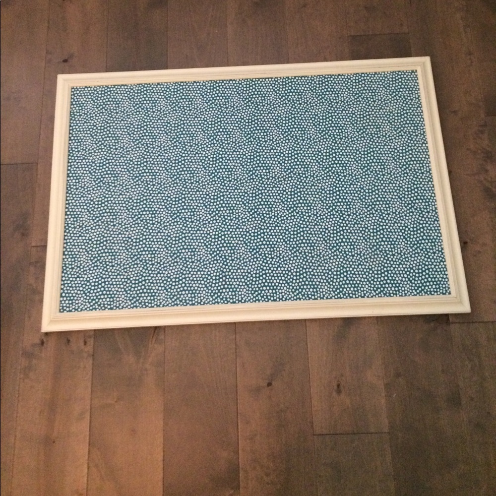 Blue polka dot pin board