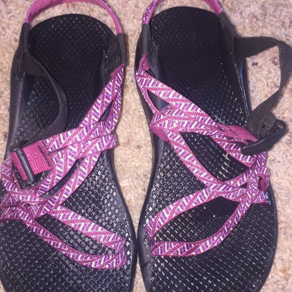 Chacos size 7!!! Only worn twice!