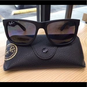 Ray-Ban Justin (polarized) Sunglasses RB4165