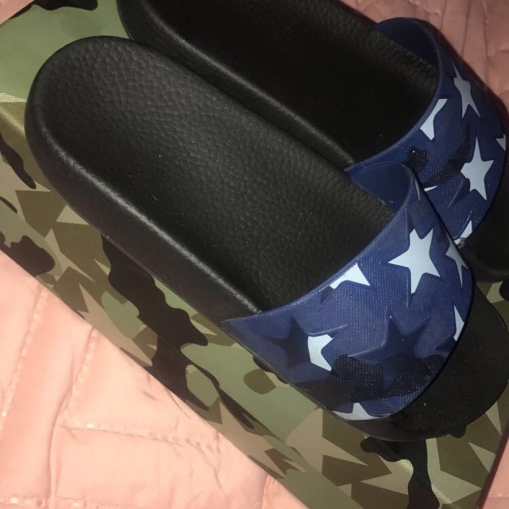 Valentino sandals size 38
