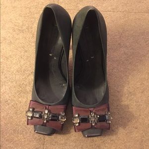 BCBG Max Azria embellished 4inch heel.