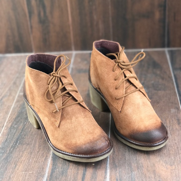 Suede Distressed Leather Lace-up Ankle Boots - Picture 4 of 5