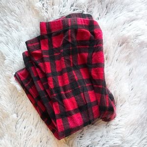 plaid leggings red and black