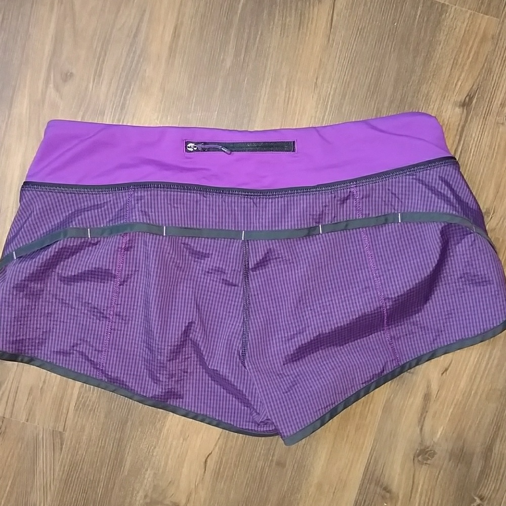 Lululemon 2way speed shorts - Picture 2 of 3