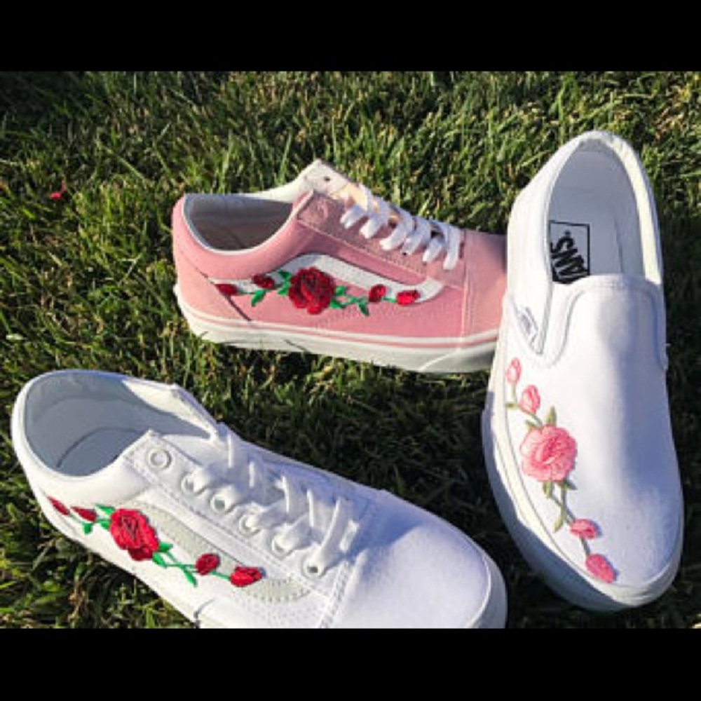 Custom multiple colors Old Skool vans w/rose patch - Picture 2 of 2