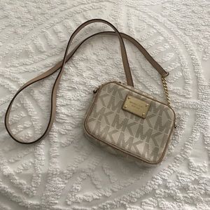 Michael Kors cross body bag