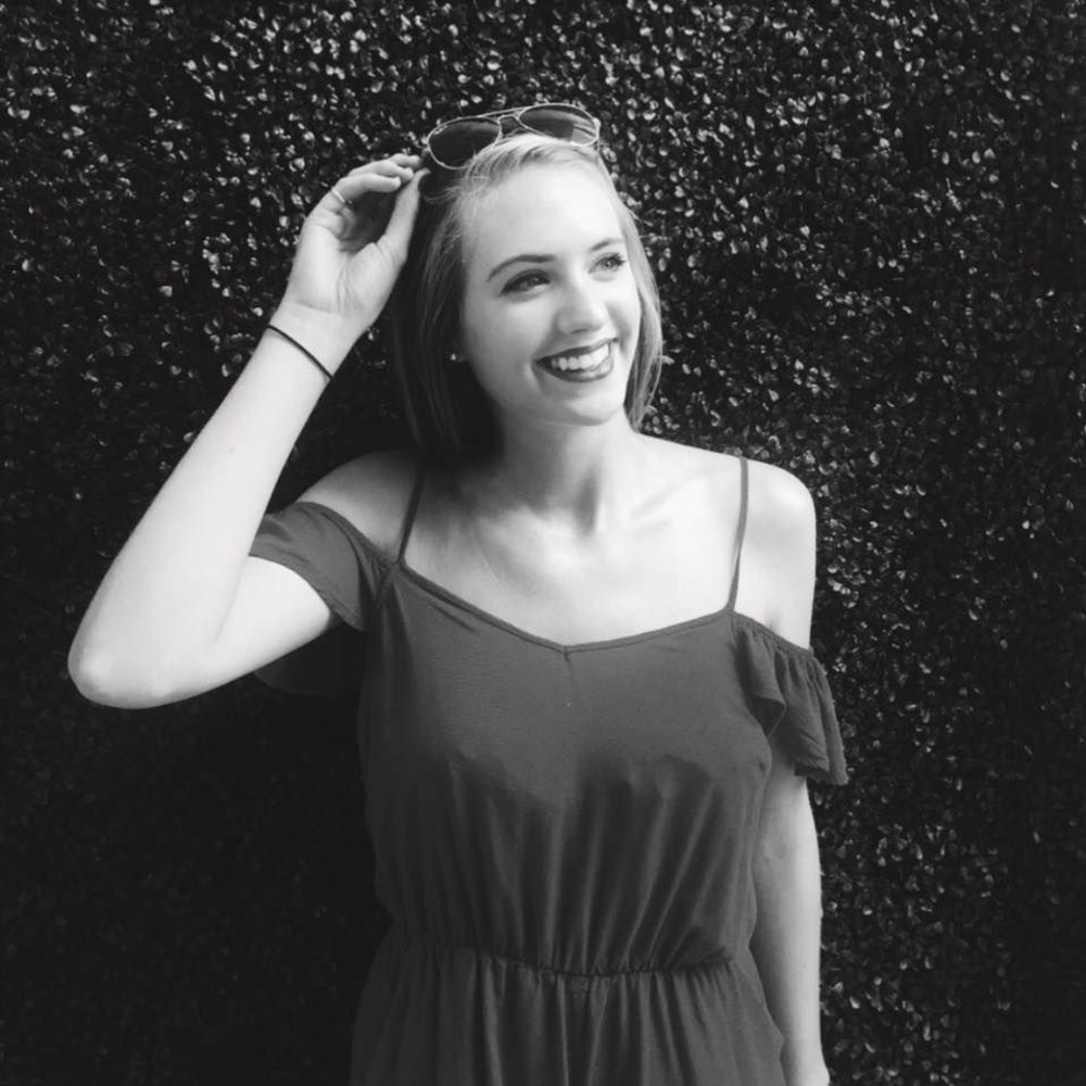 Meet your Posher, Olivia