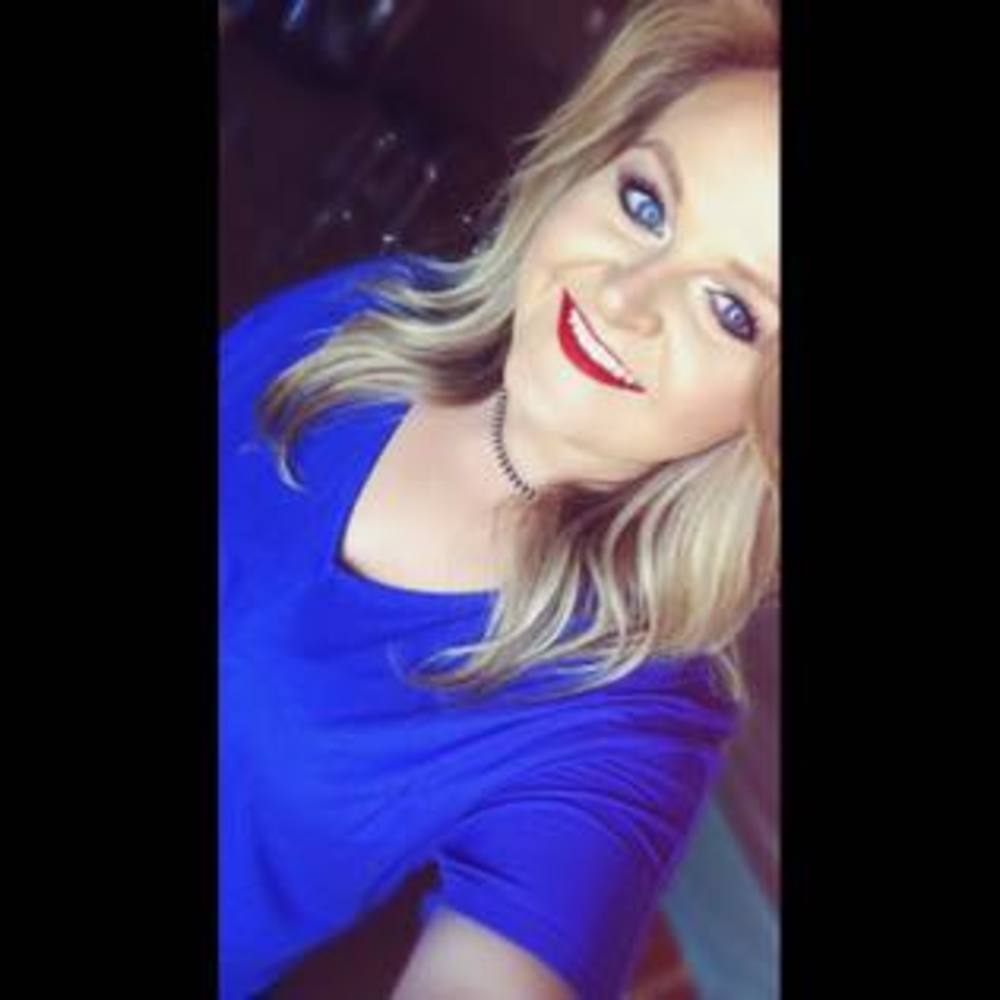 Meet your Posher, Mackenzie